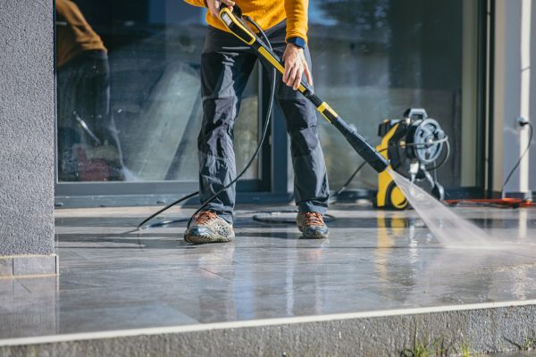 Concrete Cleaning in Winter Haven