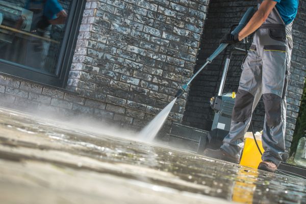 Power Cleaning in Winter Haven